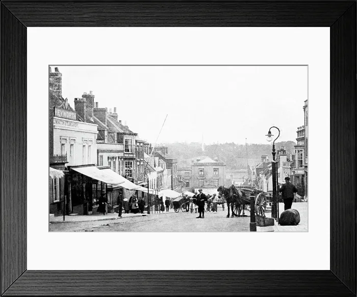 Framed Print : Lymington High Street early 1900s Framed Print : Lymington High Street early 1900s