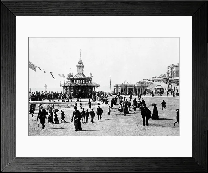Framed Print : Pier Approach, Bournemouth Framed Print : Pier Approach, Bournemouth