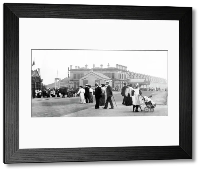 Framed Print : Fleetwood Railway Station early 1900s Framed Print : Fleetwood Railway Station early 1900s