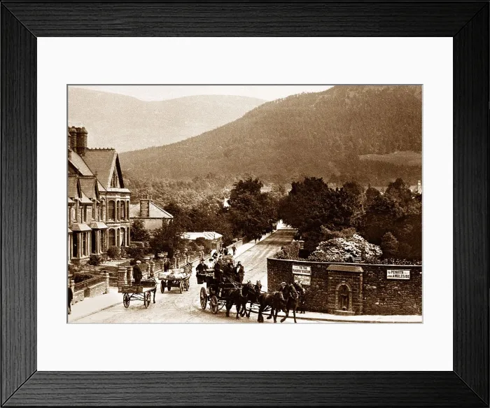 Framed Print : Station Road, Keswick