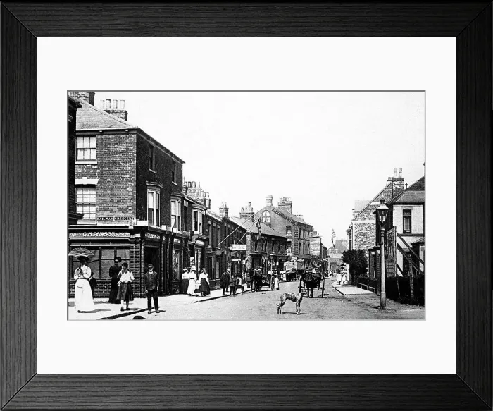 Framed Print : Queen Street, Withernsea Framed Print : Queen Street, Withernsea