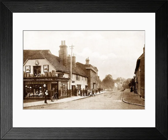 Framed Print : Station Road, Wokingham Framed Print : Station Road, Wokingham