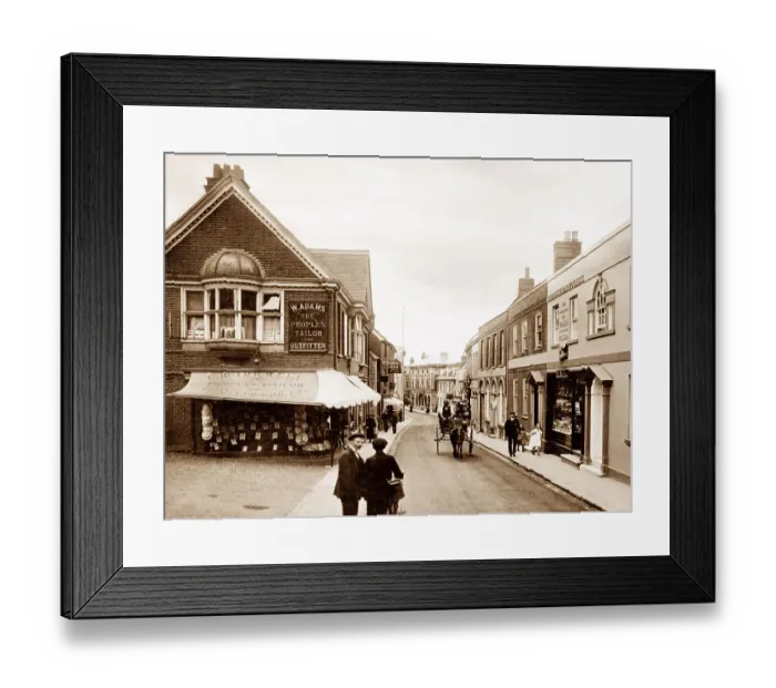 Framed Print : Thoroughfare, Woodbridge Framed Print : Thoroughfare, Woodbridge