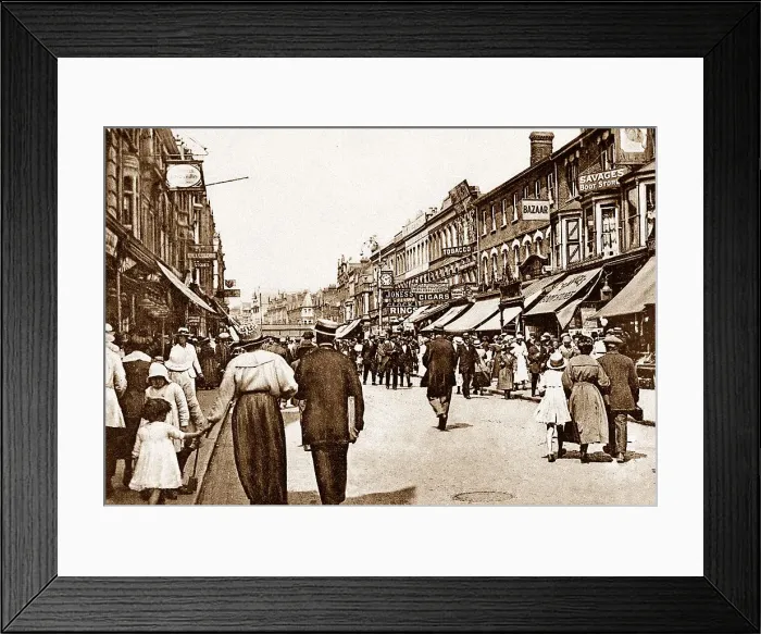 Framed Print : Southend-on-Sea High Street early 1900s Framed Print : Southend-on-Sea High Street early 1900s