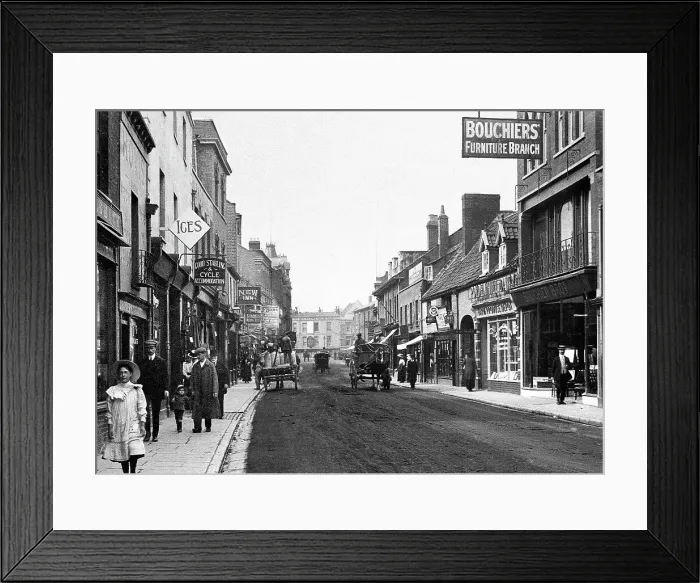 Framed Print : Eastover, Bridgwater Framed Print : Eastover, Bridgwater