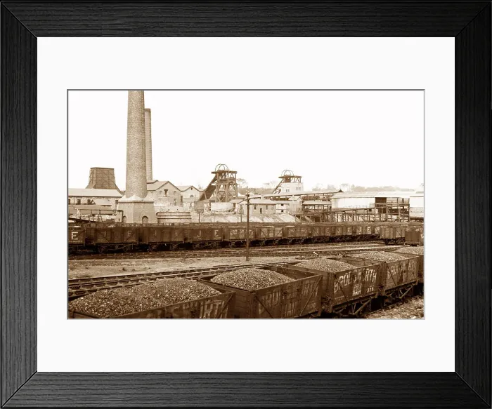 Framed Print : Brodsworth Colliery early 1900s Framed Print : Brodsworth Colliery early 1900s