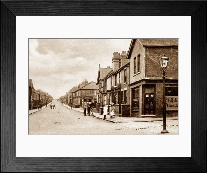 Framed Print : Burslem Hamil Road early 1900s Framed Print : Burslem Hamil Road early 1900s