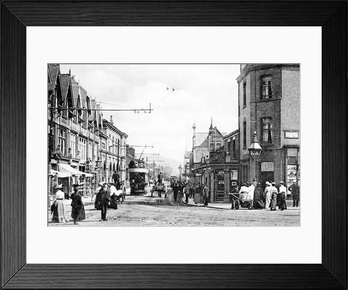 Framed Print : Station Street, Burton on Trent Framed Print : Station Street, Burton on Trent