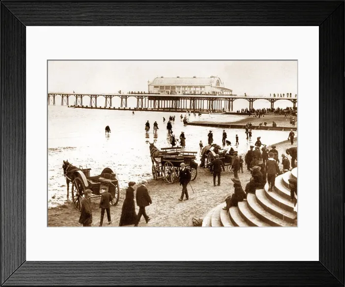Framed Print : Beach and Pier, Cleethorpes Framed Print : Beach and Pier, Cleethorpes