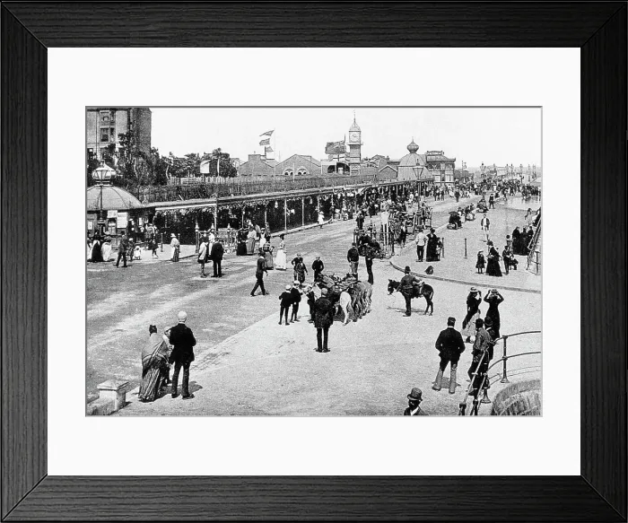 Framed Print : The Promenade, Cleethorpes Framed Print : The Promenade, Cleethorpes