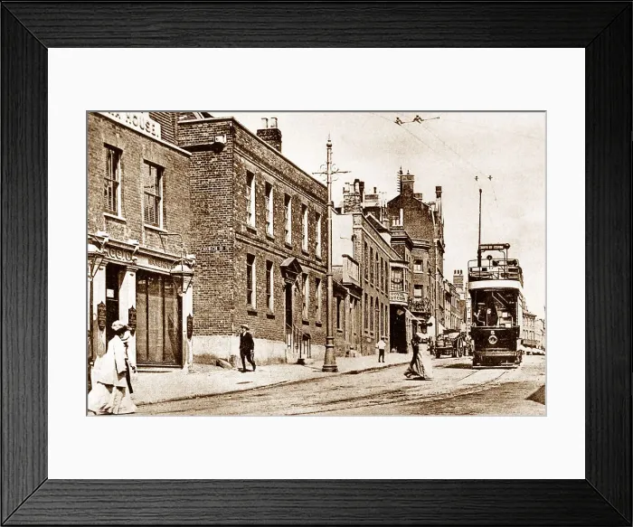 Framed Print : Colchester Head Street early 1900s Framed Print : Colchester Head Street early 1900s