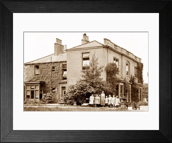 Framed Print : Godfrey Walker Convalescent Home, Conisbrough