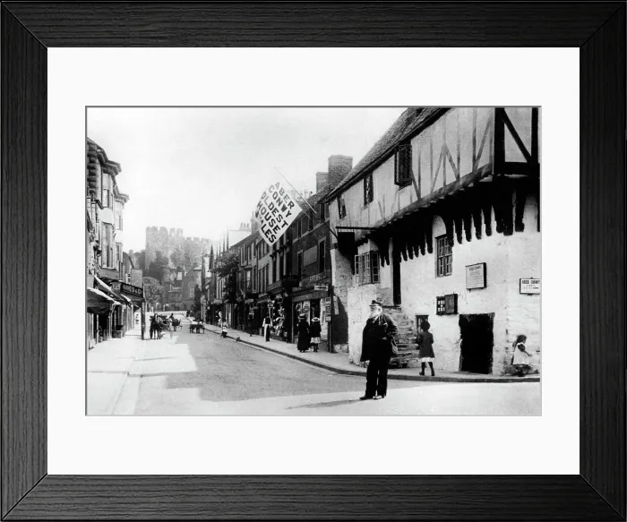 Framed Print : Castle Street, Conwy Framed Print : Castle Street, Conwy
