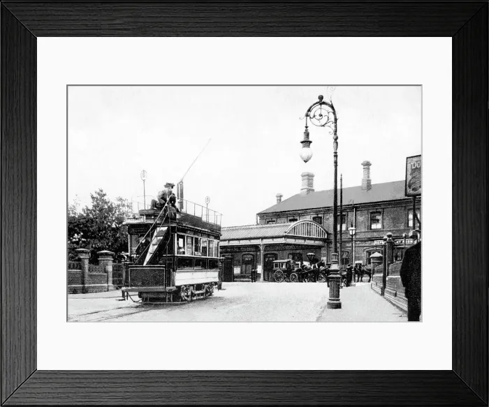 Framed Print : Coventry Railway Station Framed Print : Coventry Railway Station