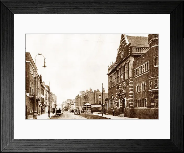 Framed Print : Foregate Street, Worcester Framed Print : Foregate Street, Worcester