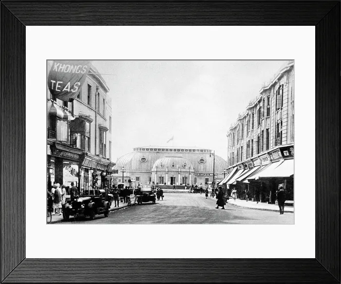 Framed Print : Worthing South Street probably 1920s Framed Print : Worthing South Street probably 1920s