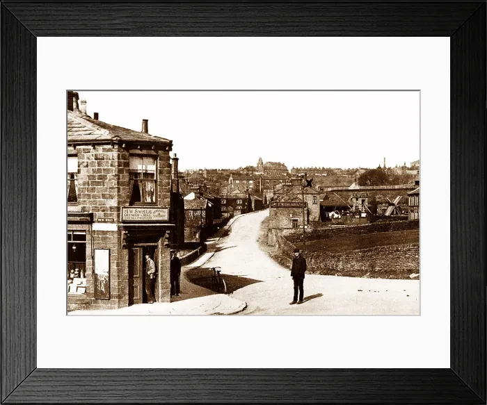 Framed Print : Henshaw Lane, Yeadon Framed Print : Henshaw Lane, Yeadon