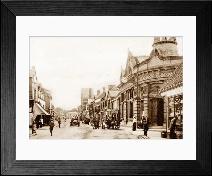 Framed Print : St. Neots High Street probably 1920s Framed Print : St. Neots High Street probably 1920s