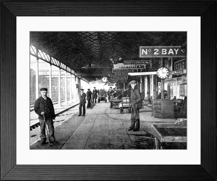 Framed Print : Stafford Railway Station early 1900s Framed Print : Stafford Railway Station early 1900s