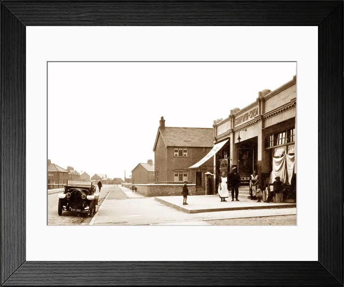 Framed Print : Emerson Street, Stainforth Framed Print : Emerson Street, Stainforth