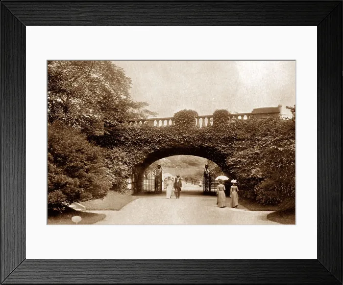 Framed Print : Broad Walk, Miller Park, Preston Framed Print : Broad Walk, Miller Park, Preston