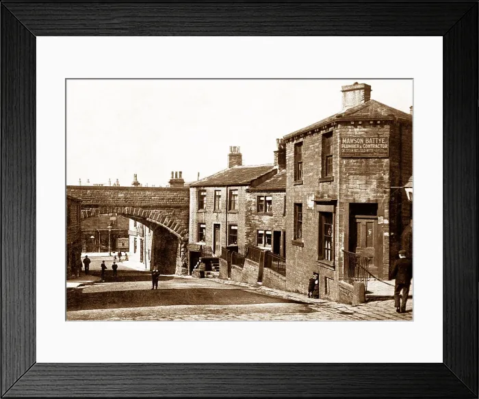 Framed Print : Richardshaw Lane, Pudsey Framed Print : Richardshaw Lane, Pudsey