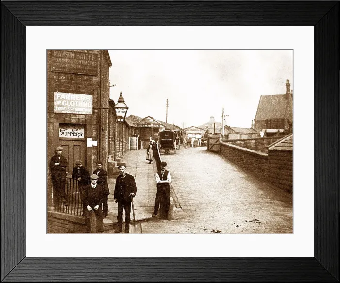 Framed Print : Pudsey Railway Station Framed Print : Pudsey Railway Station