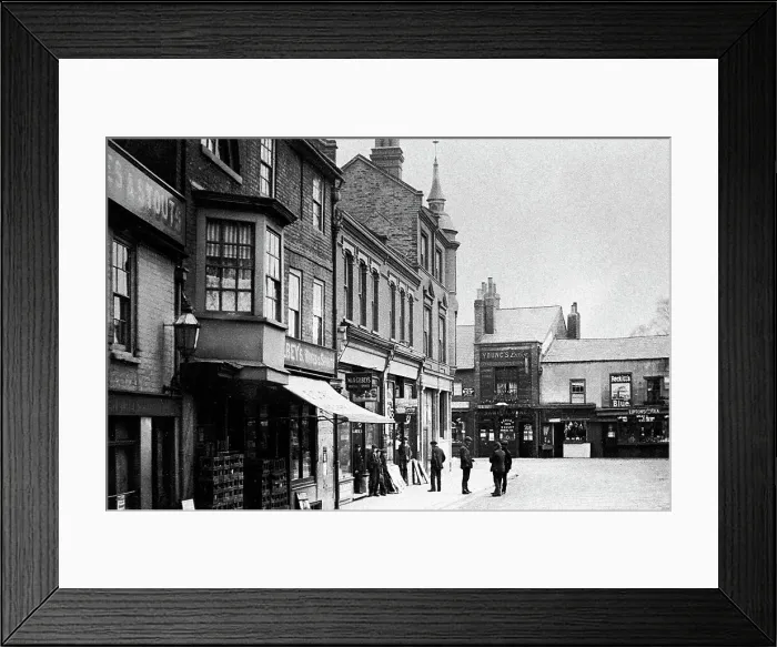 Framed Print : Isleworth The Square early 1900s Framed Print : Isleworth The Square early 1900s