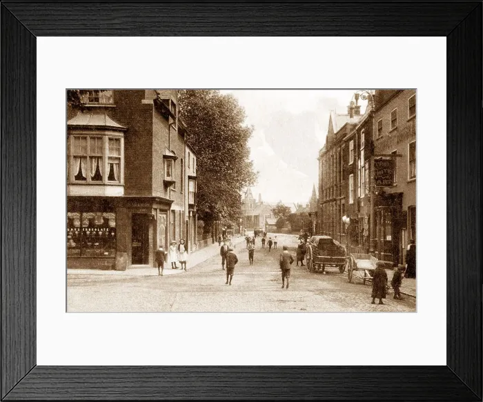 Framed Print : Thorpe End, Melton Mowbray Framed Print : Thorpe End, Melton Mowbray