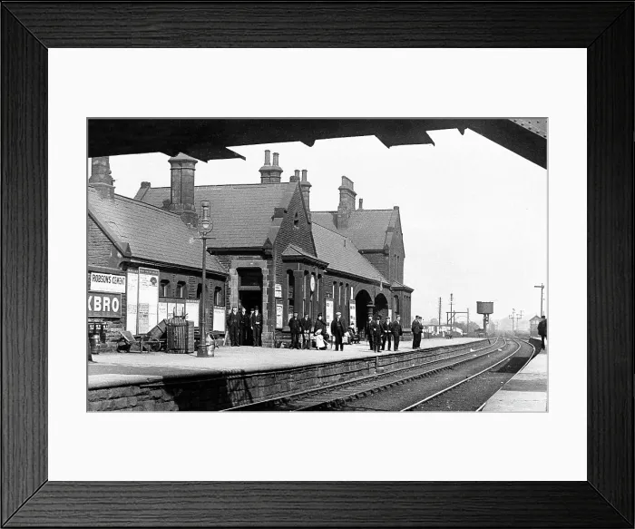 Framed Print : Mexborough Great Central Railway Station early 1900s Framed Print : Mexborough Great Central Railway Station early 1900s