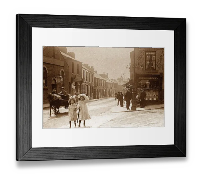 Framed Print : Mexborough High Street early 1900s Framed Print : Mexborough High Street early 1900s