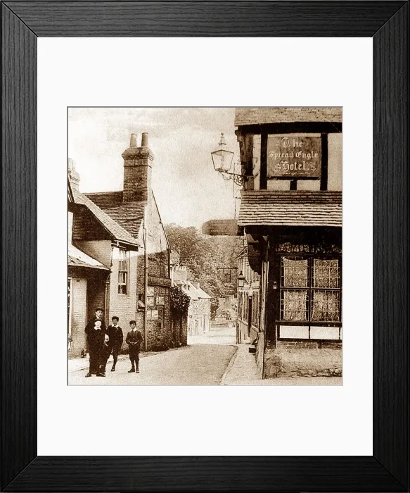 Framed Print : South Street, Midhurst Framed Print : South Street, Midhurst