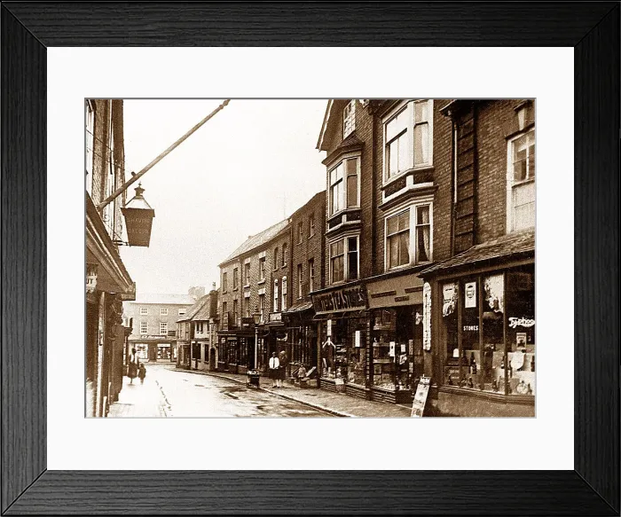 Framed Print : High Street, Much Wenlock Framed Print : High Street, Much Wenlock
