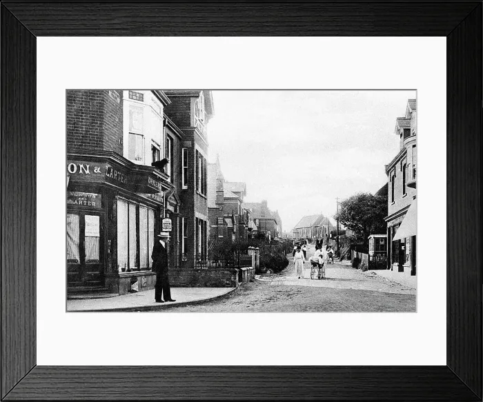 Framed Print : Mundesley Cromer Road early 1900s Framed Print : Mundesley Cromer Road early 1900s