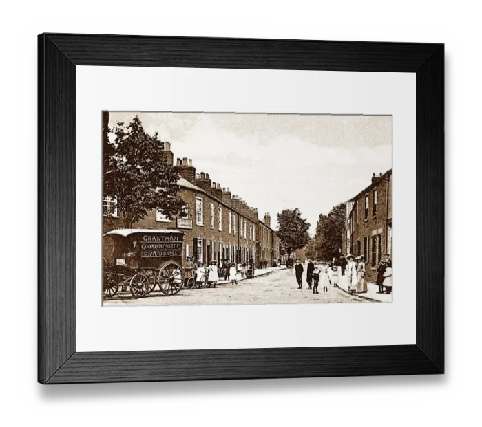 Framed Print : Manthorpe Road, Grantham Framed Print : Manthorpe Road, Grantham