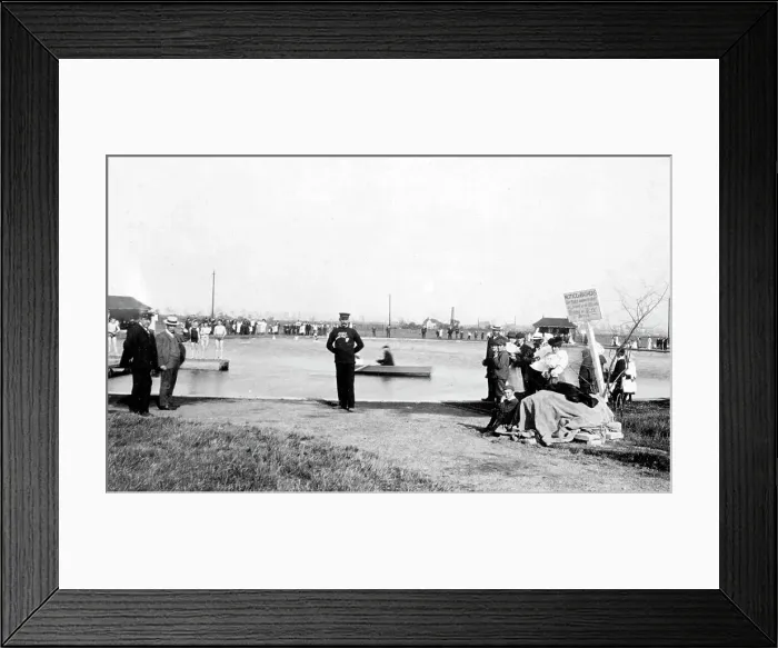 Framed Print : Grays Framed Print : Grays