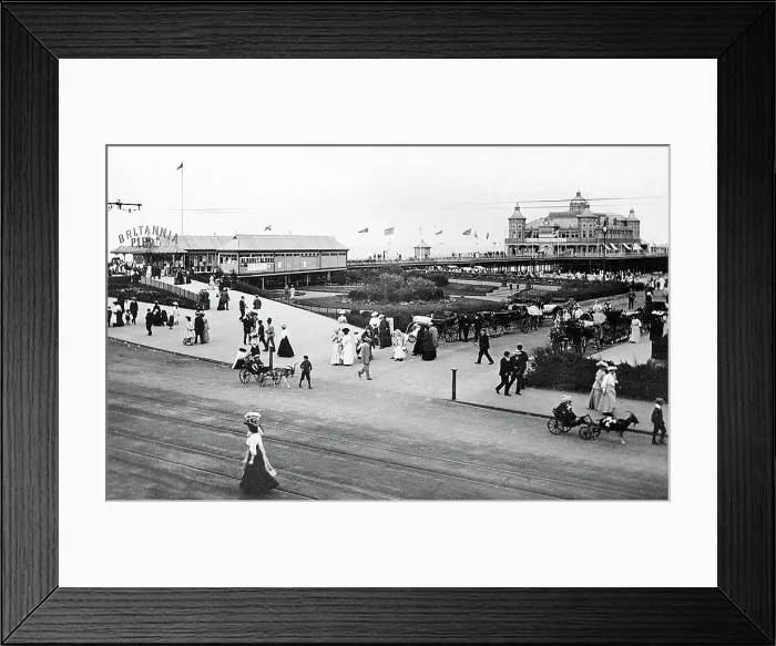 Framed Print : Great Yarmouth Britannia Pier early 1900s Framed Print : Great Yarmouth Britannia Pier early 1900s