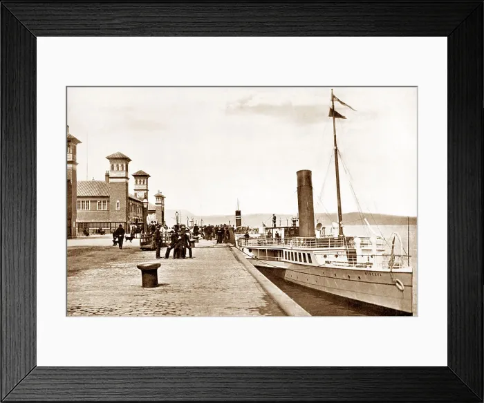 Framed Print : Greenock Princes Pier early 1900s Framed Print : Greenock Princes Pier early 1900s