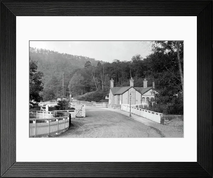 Framed Print : Grindleford Railway Station early 1900s Framed Print : Grindleford Railway Station early 1900s