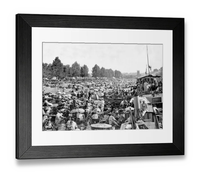 Framed Print : Henley on Thames Regatta Framed Print : Henley on Thames Regatta