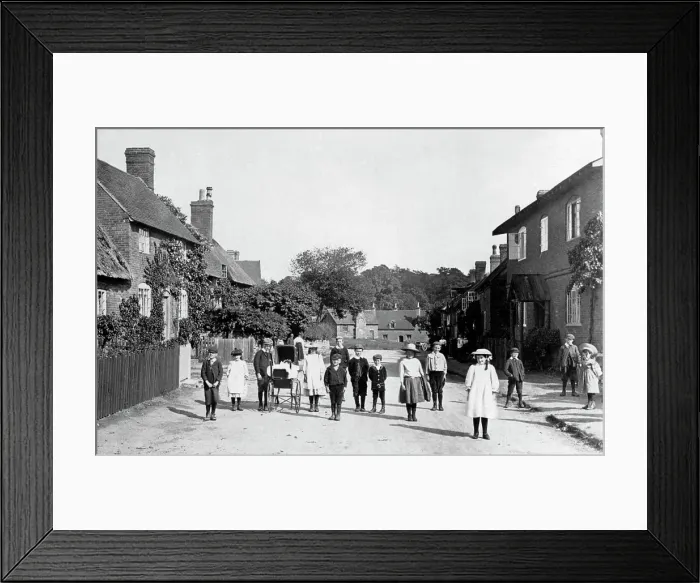 Framed Print : Stoneleigh early 1900s Framed Print : Stoneleigh early 1900s