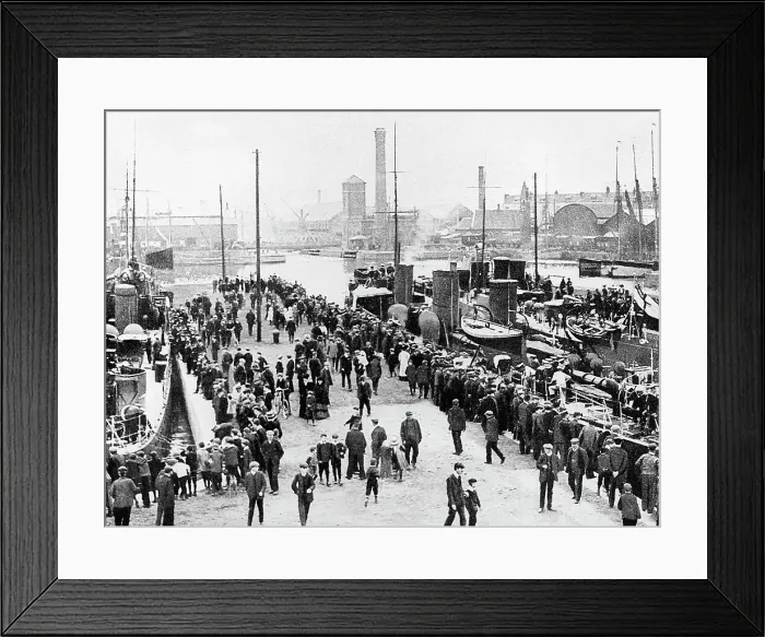 Framed Print : Swansea Docks early 1900s Framed Print : Swansea Docks early 1900s