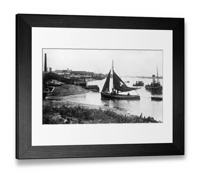 Framed Print : King's Lynn River Ouse early 1900s Framed Print : King's Lynn River Ouse early 1900s