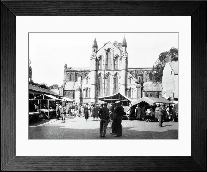 Framed Print : Hexham Market Day early 1900s Framed Print : Hexham Market Day early 1900s