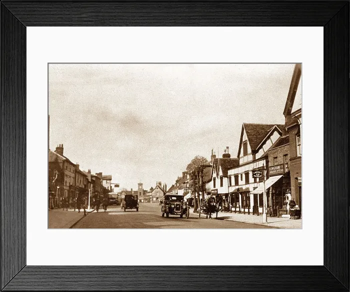 Framed Print : Hoddesdon High Street probably 1930s Framed Print : Hoddesdon High Street probably 1930s