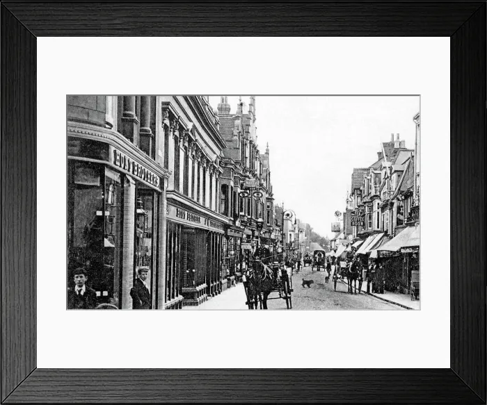 Framed Print : Horsham West Street early 1900s Framed Print : Horsham West Street early 1900s