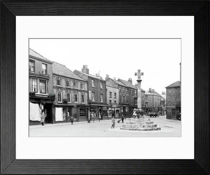 Framed Print : Howden Market Place early 1900s Framed Print : Howden Market Place early 1900s
