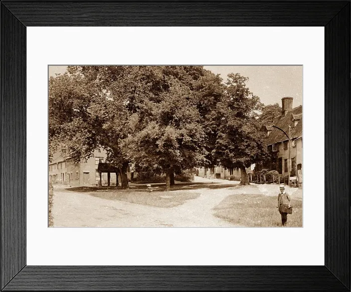 Framed Print : Church Street, Hoxne Framed Print : Church Street, Hoxne
