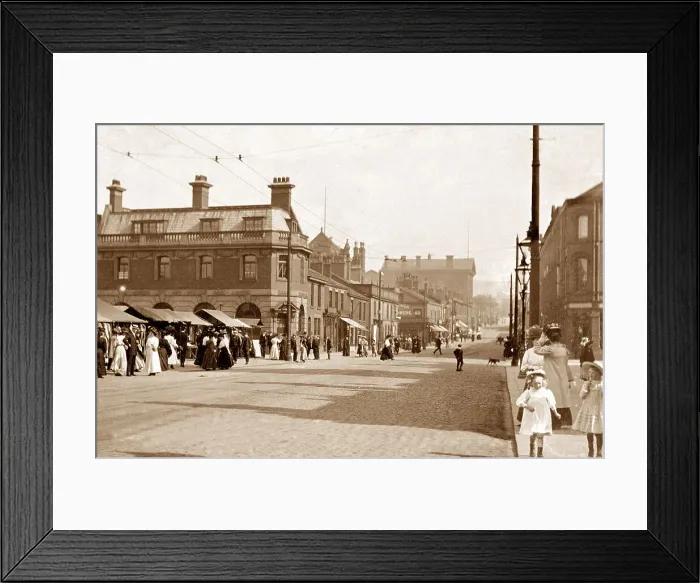 Framed Print : Market Street, Hyde Framed Print : Market Street, Hyde