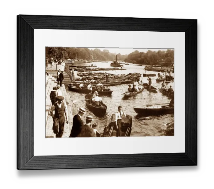 Framed Print : Punts and barge on the River Thames, Richmond Framed Print : Punts and barge on the River Thames, Richmond